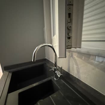 Pietra Granit Evye Bombeli