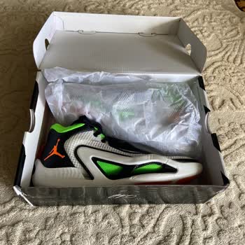 Sneaks Up Mağaza Ve Müşteri Hizmetlerinin Tavrı