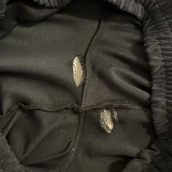 Ayşe Genç Design Kusurlu Eşofman Takımı İçin İletişime Geçtim Fakat Terslendim