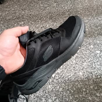 Skechers Marka Ayakkabı 1 Ay Bile Kullanılmadan İç Astar Sorunu!