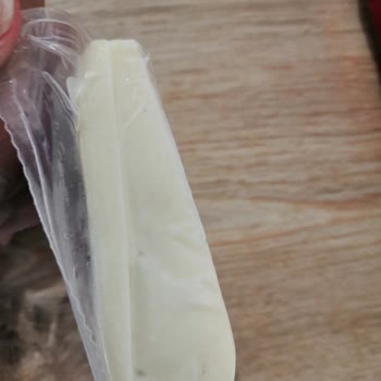 Altınkılıç Tam Yağlı Olgunlaştırılmış Eski Kaşar İçinde Kıl Var