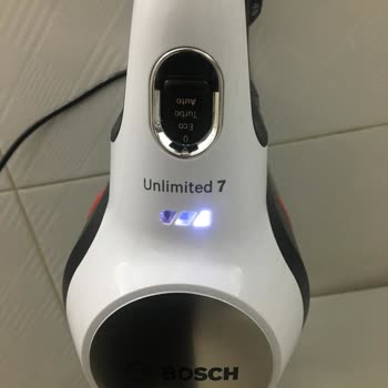 Bosch Şarjlı Dik Süpürge