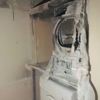 Beko Kurutma Makinesi Yandı.