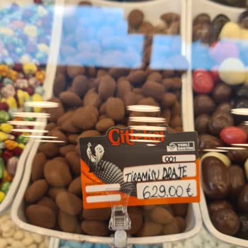 Çitlekçi Kasada Çıkan Farklı Ve Fiyat %100 Zam