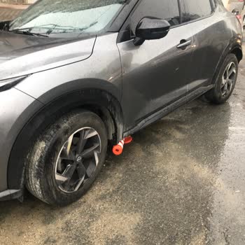 Tiktak Araç Sokak Ortasına Bırakılması