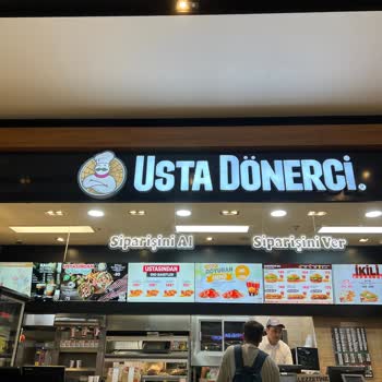 Axis İstanbul'da Usta Dönerci Kalitesinde Düşüş
