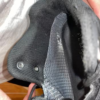 Ayakkabı Dünyası Ayıplı Ürüne Defalarca Redd