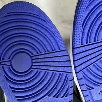 Lastik Pabuçtan Gönderilen Giyilmiş Ayakkabı!