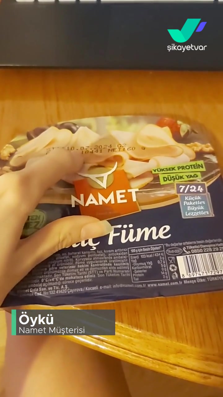 Namet Tarihi Geçmemiş Ürünün Üzerinde Devasa Küf videonun kapak resmi