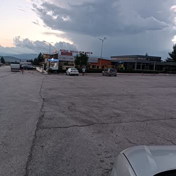 Dinç Mevlüt Usta Restaurant Eksik Malzeme Ve Bozuk Yiyecekler