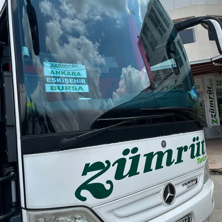 Zümrüt Turizm Her Yerde Bekleme Müşteri İlgisi Sıfır