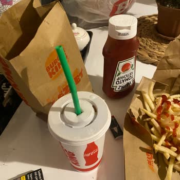 Burger King Kayseri AVM'de Fast Food Restoranında Yaşanan Sipariş Sorunları