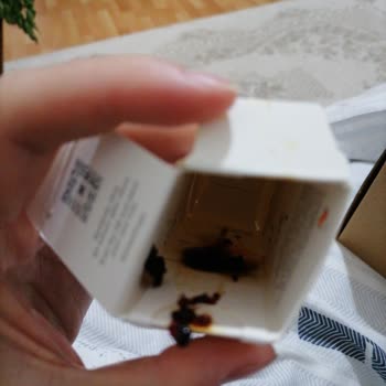 Amazon Serum Şişesi Kırılmasından Dolayı Değişimi