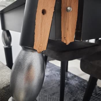 Evkur Alışveriş Kartal Kırık Masa Ayağı