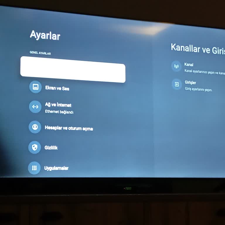 TCL Televizyon TCL P635 Serisi Televizyonda Görülen Siyah Gölge Sorunu