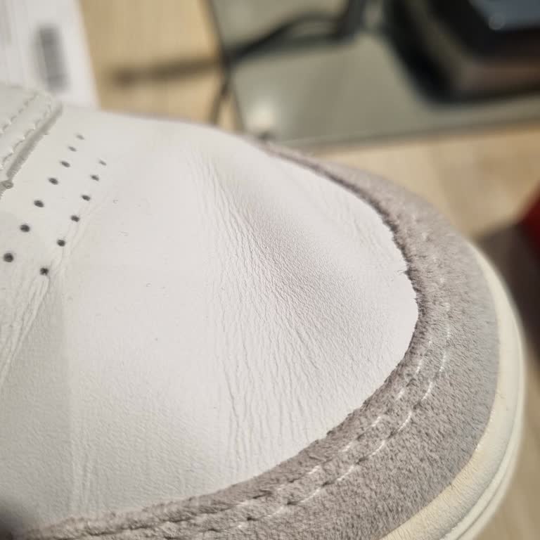 Reebok Mağazasında Yaşanan Değişim Problemi!