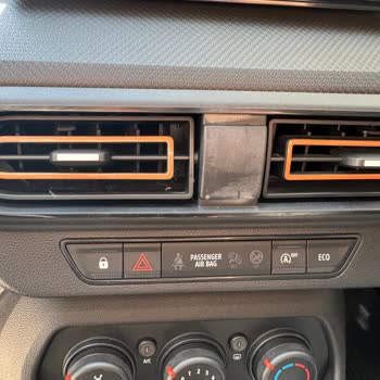 Sadıkoğulları Otomotiv Denizli Sıfır Aracıma Zarar Verdi Muhatap Yok