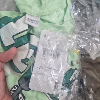 LCW Yırtık Poşetlerde Buruşuk Ürünler Göndermişler!