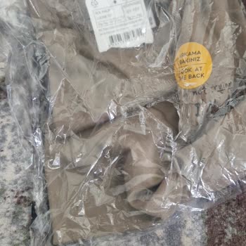 LCW Yırtık Poşetlerde Buruşuk Ürünler Göndermişler!