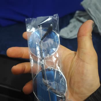 Optikcenter.shop Optikcenter. Shop Yün Ben Firması İkisi De Sahte Kar