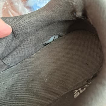 Skechers Spor Ayakkabı Şikayeti