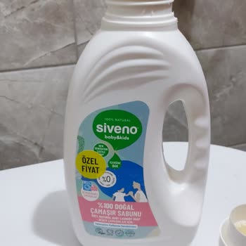 Siveno Bebek Çamaşır Deterjanının Rengi Çamur Gibi, Çok Ağır Koku Var
