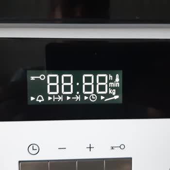 Siemens Ev Aletleri Ankastre Fırın Ekran Arızası Ve Yüksek Servis Ücreti