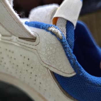Deichmann Da Ki Adidas Ayakkabı Skandalı
