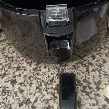 Schafer Air Fryer Ürünün Sapı Kırıldı