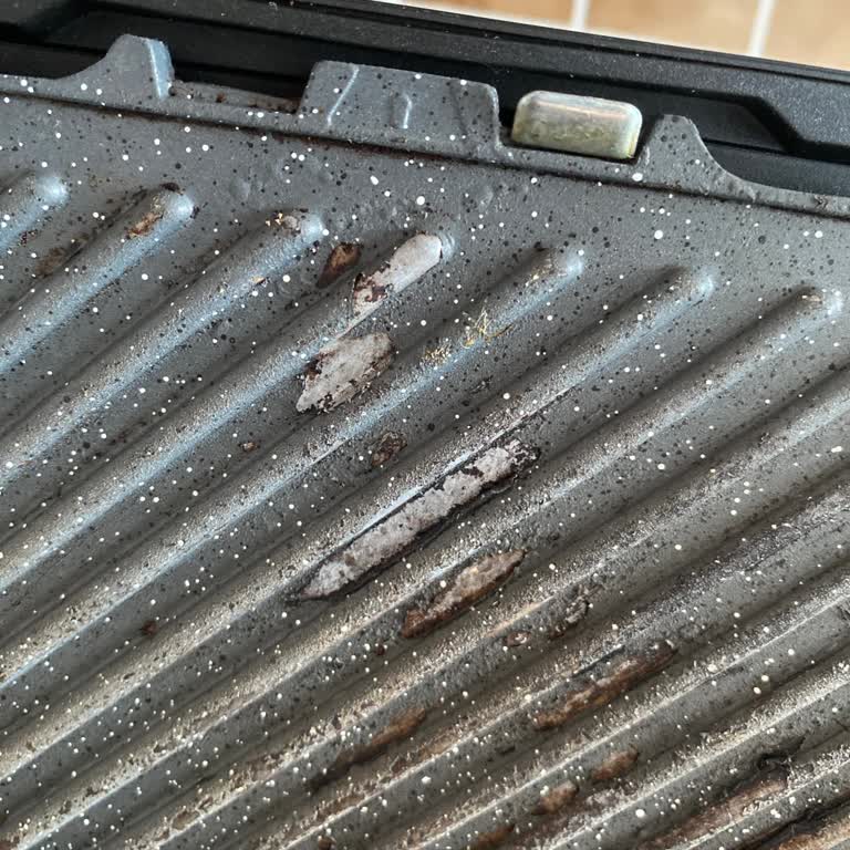 Arçelik Tost Makinesi Yedek Malzeme Bulunmaması