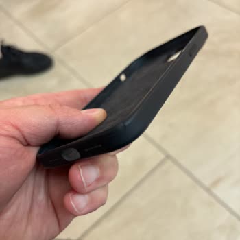 İPhone 15 Kılıf Apple Pişmanlık