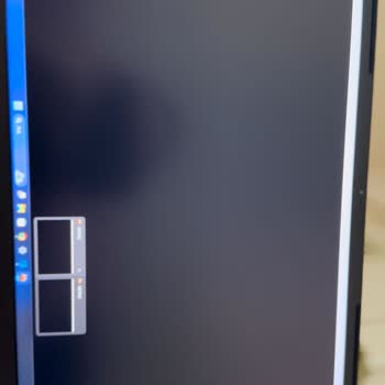 Monster A7 V14.5.4 Oyunda Çift Pencere Yapınca Siyah Ekran Hatası