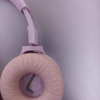 JBL 510 Bt Kulaklığın Sağ Bağlantı Yeri Kırıldı