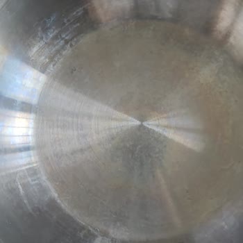 Karaca Züccaciye Tencerede İlk Kullanımda Lekeler