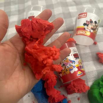 Toyzz Shoptan Aldığım Craft Hamurlar Kullanılamaz.
