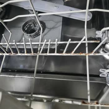 Arçelik Bulaşık Makinesi Sepeti Paslanması