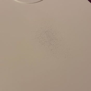 IKEA Defolu Mal Satıyor