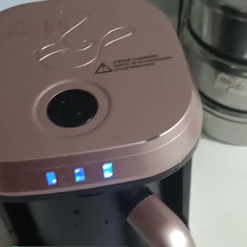 Awox Kahve Makinesi Sadece Isıtıyor