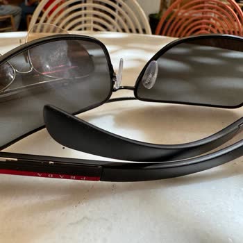 Prada Gözlüğümdeki Boya Sorunu Ve Atasun Mağduriyeti