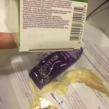 Saç Boyası Koleston Böğürtlen Siyahı