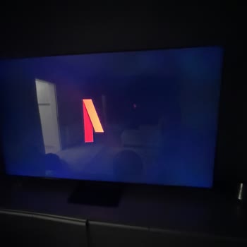 Samsung Televizyonda Beyaz Yansımalar Ve Servis Deneyimi