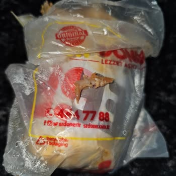 Sr Döner Yemeğimden Tavuk Tırnağı Çıktı