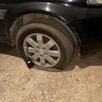 Honda Kırılan Logolu Ön Camının Değişip Mağduriyetlerimin Giderilmesi Talebi