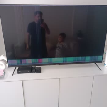 Skytech Yeni TV'nin Ekranı İki Ayda Bozuldu!