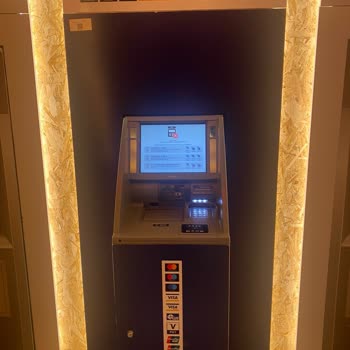 QNB Finansbank ATM Para Yutma