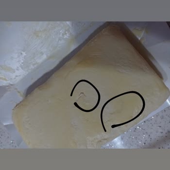 BİM Margarinin İçerisinden Kıl Çıkması.