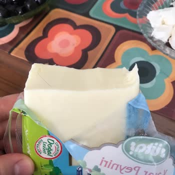 Sütaş Kaşar Kıl Çıktı