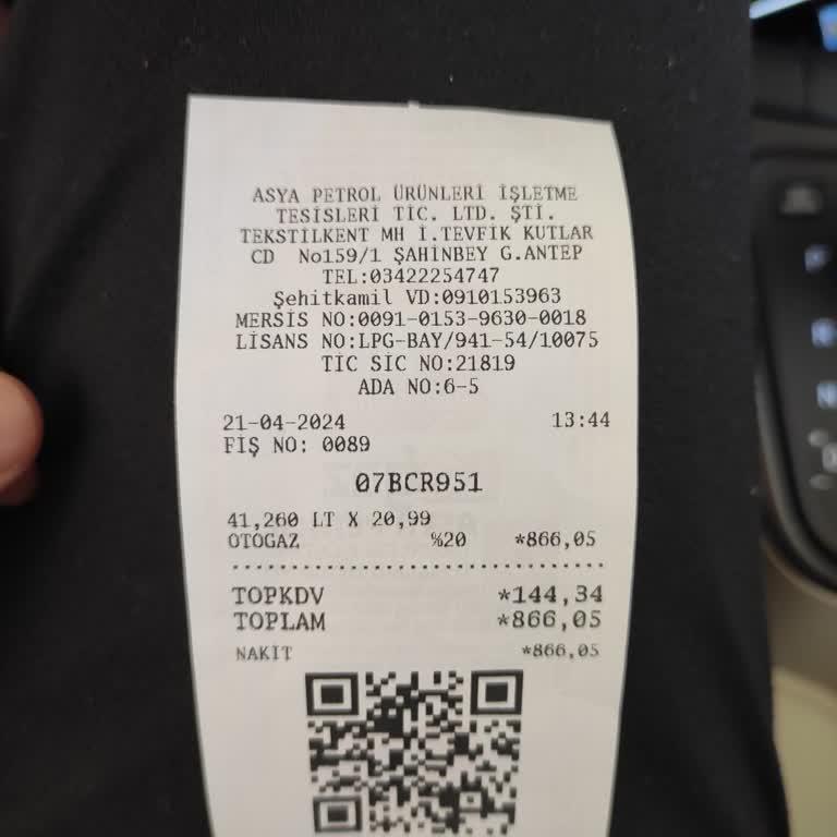 Petrol Ofisi Petrol İstasyonunda Yakıt Sorunu Ve Müşteri Şikayeti