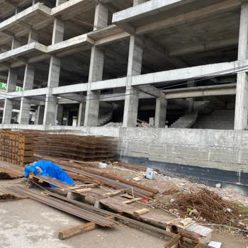 Sivas Belediyesi Kangal Karakol Karşısı Tehlikeli İnşaat