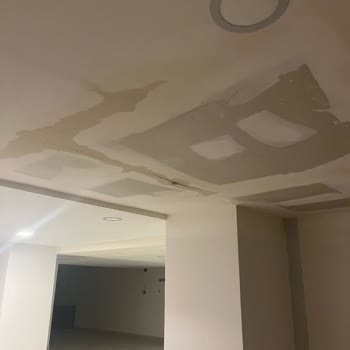 Biruni Üniversitesi İnşaat Halinde Okul